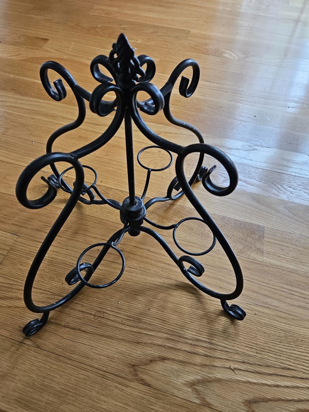 Vintage Wrought Iron Candle Stand.